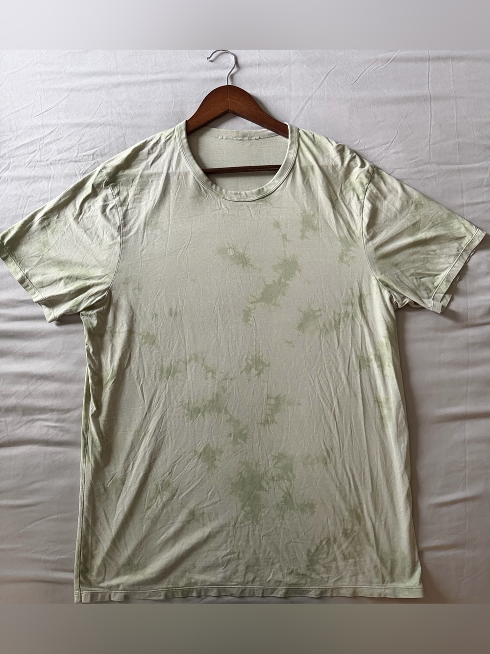Lululemon Mens Fundamental Short Sleeve T-Shirt Tie Dye Acid Wash Sage Green